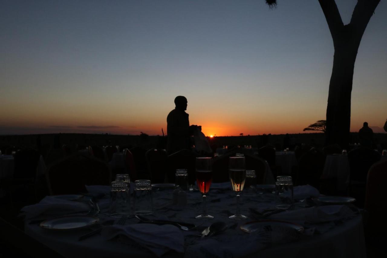 Salt Lick Safari Lodge Tsavo Exterior foto